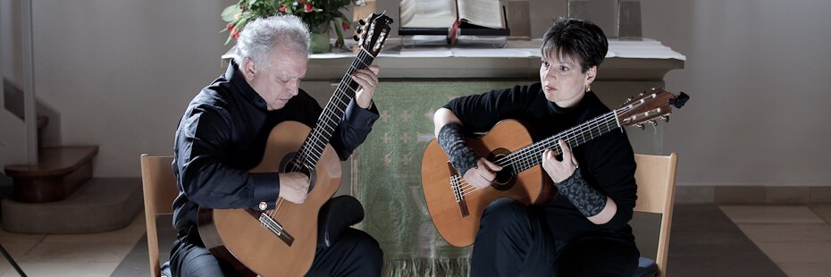 Duo Montes–Kircher performing